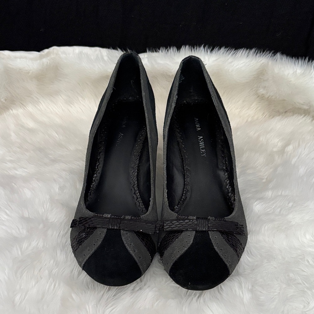 Laura Ashley Black and Gray Women's Suede Heels with Bow Accent